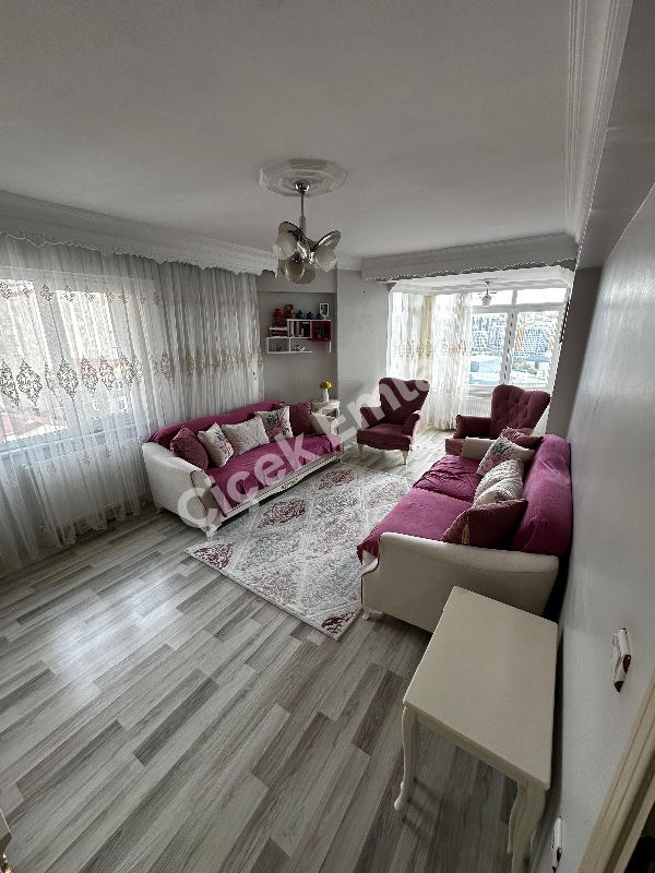 Yeşilpınar'da Asansörlü 4+1 Satılık Dubleks