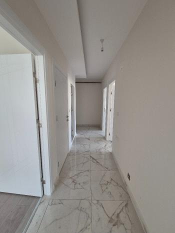 GÜVENAY -  ÇORUM BUHARAEVLER OSMANCIK CADDESİ ÜZERİNDE  3+1 SATILIK DAİRE