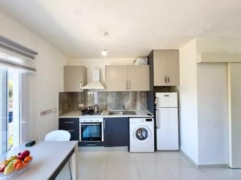 Kaçırılmayacak Fırsat Kıbrıs Girne Karaoğlanoğlun da Satılık  1+1 Daire