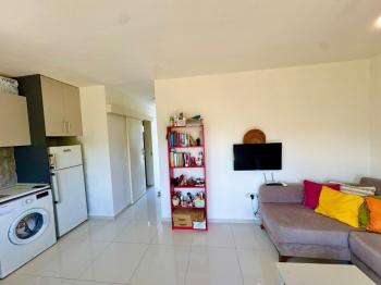 Kaçırılmayacak Fırsat Kıbrıs Girne Karaoğlanoğlun da Satılık  1+1 Daire