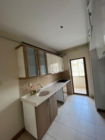 AFYON ÜÇOK EMLAKTAN KANLICA MAH TOKİ KONUTLARI SATILIK ARAKAT 2+1 FIRSAT BAKIMLI DAİRE