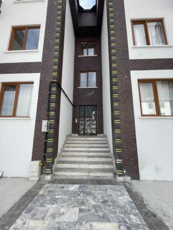 AFYON ÜÇOK EMLAKTAN MAREŞAL F ÇAKMAK MAH KİRALIK SIFIR LÜX 2+1 ARAKAT DAİRE ! OPSİYONLANMIŞTIR