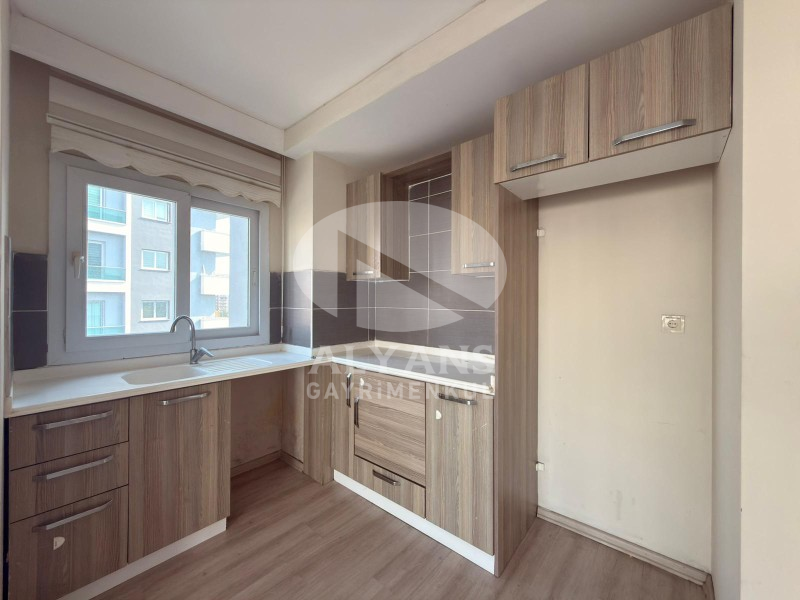 ALYANS'TAN YÜKSEK KREDİ İMKANIYLA LÜKS SİTE İÇERİSİNDE GENİŞ 1+1