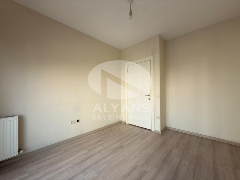 ALYANS'TAN YÜKSEK KREDİ İMKANIYLA LÜKS SİTE İÇERİSİNDE GENİŞ 1+1