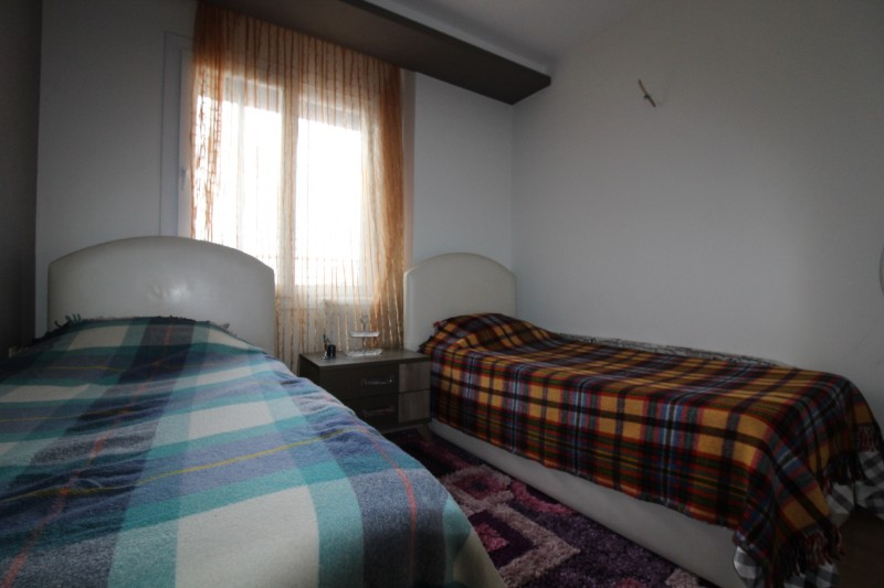 ASLAN'DAN TECE'DE MERKEZİ KONUM'DA HAVUZLU FULL EŞYALI 2+1