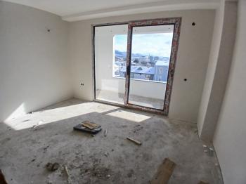 GÜVENAY - ÇORUM ÜÇTUTLAR MAH. BİNEVLERDE SATILIK 5+1 VİLLA