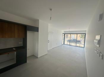  HAMİTKÖY' DE SATILIK ZEMİNKAT 2+1  YENİ SIFIR DAİRE