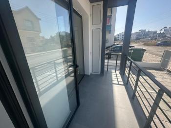  HAMİTKÖY' DE SATILIK ZEMİNKAT 2+1  YENİ SIFIR DAİRE