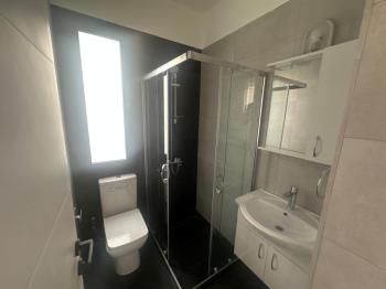  HAMİTKÖY' DE SATILIK ZEMİNKAT 2+1  YENİ SIFIR DAİRE