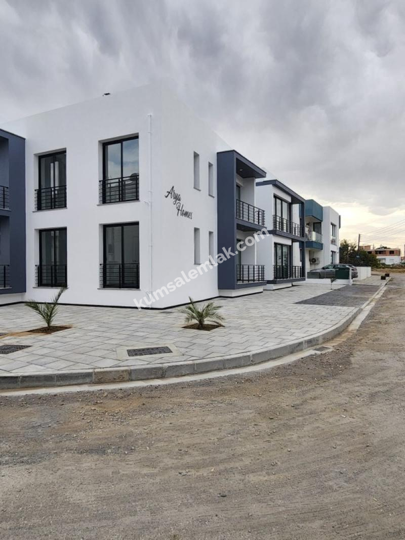  HAMİTKÖY' DE SATILIK ZEMİNKAT 2+1  YENİ SIFIR DAİRE