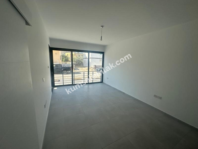  HAMİTKÖY' DE SATILIK ZEMİNKAT 2+1  YENİ SIFIR DAİRE