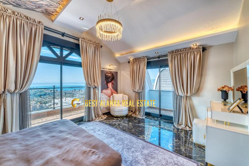 KARGICAK ÖZEL YÜZME HAVUZLU MÜSTAKİL VİLLA KARGICAK ALANYA ANTALYA