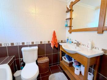 Didim Işık Sitesi'nde Tadilatlı, Tavanı Yükseltilmiş, Özel Tasarım Villa