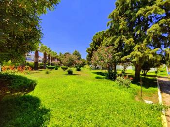 Didim Işık Sitesi'nde Tadilatlı, Tavanı Yükseltilmiş, Özel Tasarım Villa