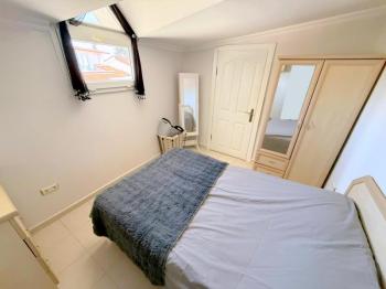 Didim Işık Sitesi'nde Tadilatlı, Tavanı Yükseltilmiş, Özel Tasarım Villa