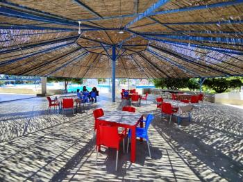 Didim Işık Sitesi'nde Tadilatlı, Tavanı Yükseltilmiş, Özel Tasarım Villa