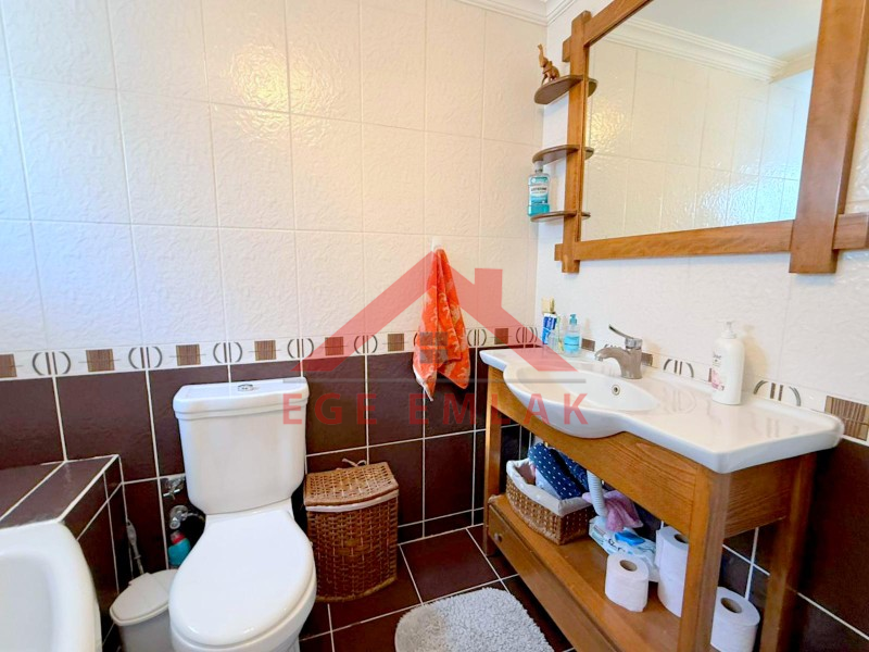 Didim Işık Sitesi'nde Tadilatlı, Tavanı Yükseltilmiş, Özel Tasarım Villa