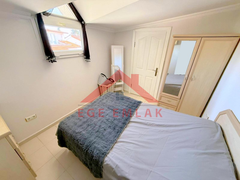 Didim Işık Sitesi'nde Tadilatlı, Tavanı Yükseltilmiş, Özel Tasarım Villa