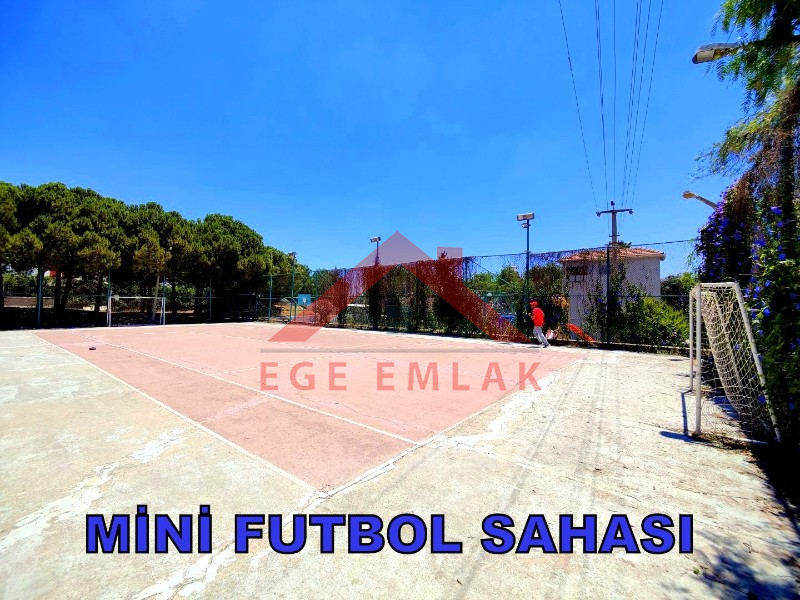 Didim Işık Sitesi'nde Tadilatlı, Tavanı Yükseltilmiş, Özel Tasarım Villa