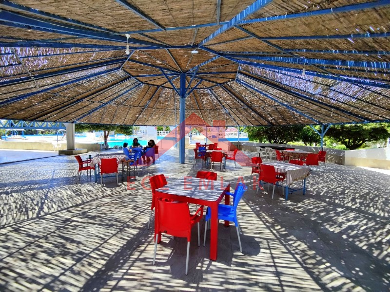 Didim Işık Sitesi'nde Tadilatlı, Tavanı Yükseltilmiş, Özel Tasarım Villa