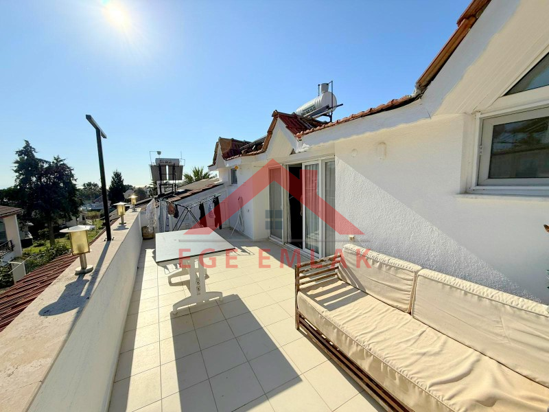 Didim Işık Sitesi'nde Tadilatlı, Tavanı Yükseltilmiş, Özel Tasarım Villa