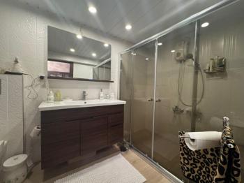 Elmas’tan Gazi Mah’de Gmk Üzeri Bağımsız Mutfak 3+1