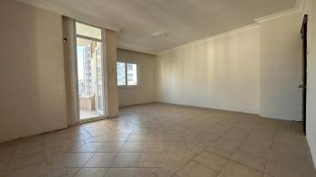 Elmas’tan Çiftlikköy’de Geniş Peyzajlı Site İçerisinde 3+1 