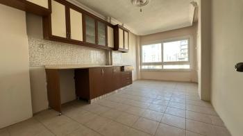 Elmas’tan Çiftlikköy’de Geniş Peyzajlı Site İçerisinde 3+1 