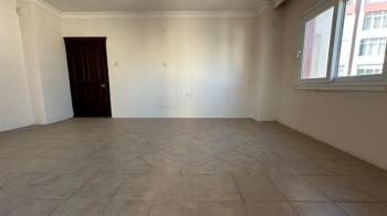 Elmas’tan Çiftlikköy’de Geniş Peyzajlı Site İçerisinde 3+1 