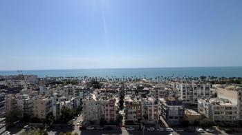 Elmas’tan Gazi’de Dağ Ve Deniz Manzaralı Emsalsiz Cepheli 4+1