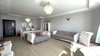 Elmas’tan Gazi’de Dağ Ve Deniz Manzaralı Emsalsiz Cepheli 4+1