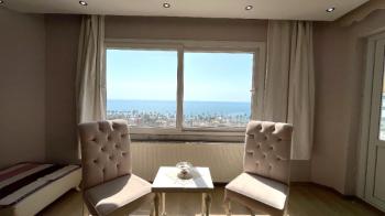 Elmas’tan Gazi’de Dağ Ve Deniz Manzaralı Emsalsiz Cepheli 4+1