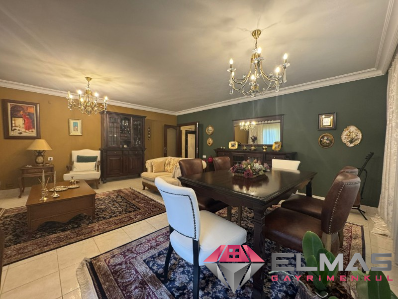 Elmas’tan Gazi Mah’de Gmk Üzeri Bağımsız Mutfak 3+1