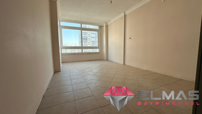 Elmas’tan Çiftlikköy’de Geniş Peyzajlı Site İçerisinde 3+1 