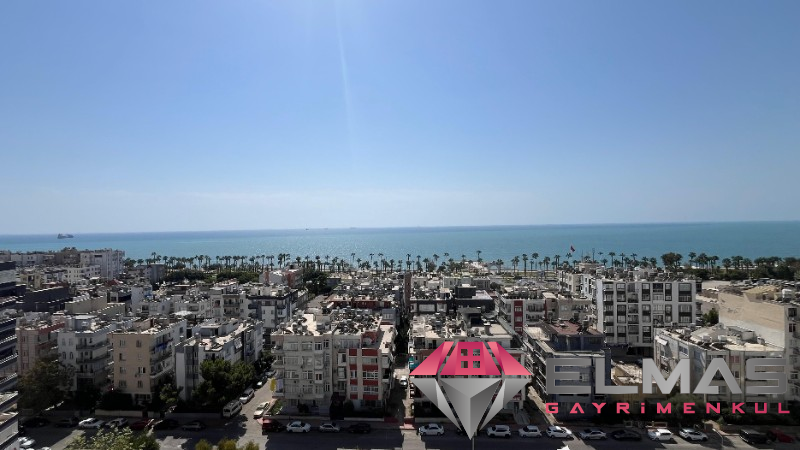 Elmas’tan Gazi’de Dağ Ve Deniz Manzaralı Emsalsiz Cepheli 4+1