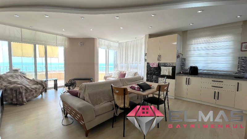 Elmas’tan Gazi’de Dağ Ve Deniz Manzaralı Emsalsiz Cepheli 4+1