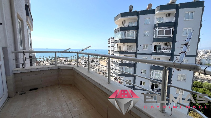 Elmas’tan Gazi’de Dağ Ve Deniz Manzaralı Emsalsiz Cepheli 4+1