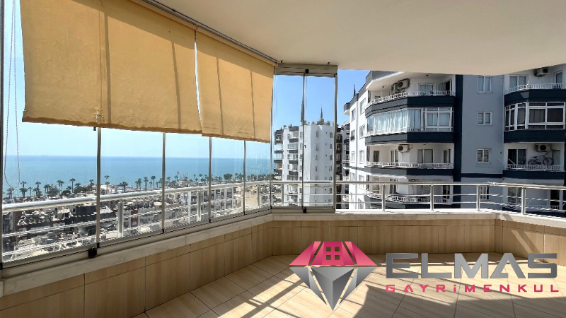 Elmas’tan Gazi’de Dağ Ve Deniz Manzaralı Emsalsiz Cepheli 4+1