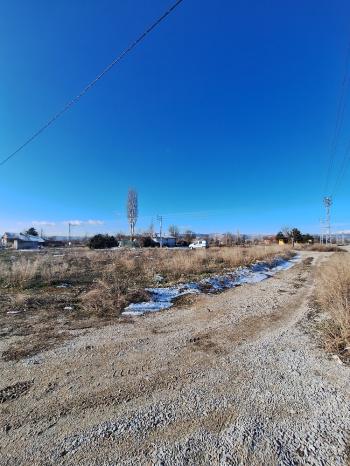 GÜVENAY - ÇORUM İKBAL EVLER ALTI CADDE ÜZERİ SATILIK KONUT ARSASI 