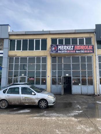 GÜVENAY - ÇORUM MİMARSİNAN MAH. KÜÇÜK SANAYİ SİTESİ 200 M2 SATILIK DÜKKAN