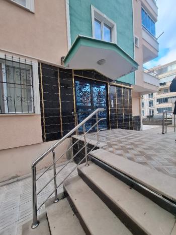 GÜVENAY -  ÇORUM BUHARAEVLER MAH.BEKİR AKSOY İLKOKULU CİVARI 3+1 SATILIK DAİRE