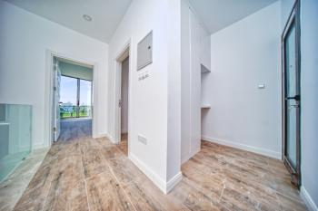 Girne Çatalköy'de Satılık Türk Koçan 4+1 Sıfır Müstakil Havuzlu Villa