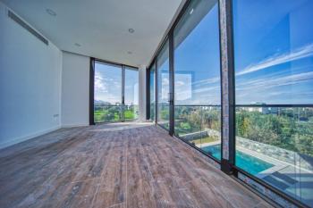 Girne Çatalköy'de Satılık Türk Koçan 4+1 Sıfır Müstakil Havuzlu Villa