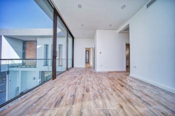 Girne Çatalköy'de Satılık Türk Koçan 4+1 Sıfır Müstakil Havuzlu Villa