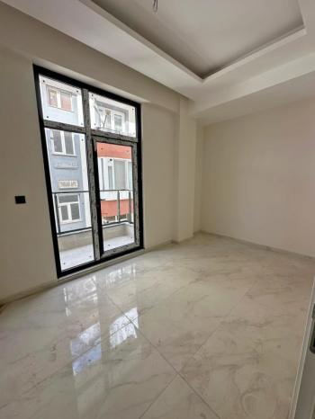 AFYON ÜÇOK EMLAKTAN ALİ İHSAN PAŞA MAH SATILIK 3+1 ARAKAT SIFIR LÜX DAİRE