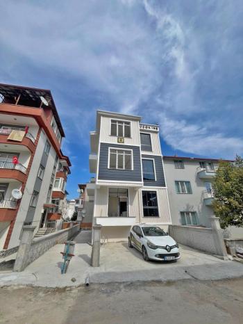 AFYON ÜÇOK EMLAKTAN ALİ İHSAN PAŞA MAH SATILIK 3+1 ARAKAT SIFIR LÜX DAİRE