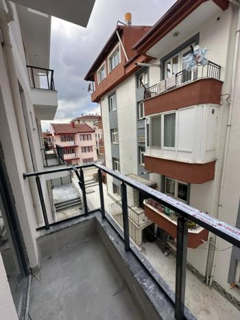AFYON ÜÇOK EMLAKTAN ALİ İHSAN PAŞA MAH SATILIK 3+1 ARAKAT SIFIR LÜX DAİRE