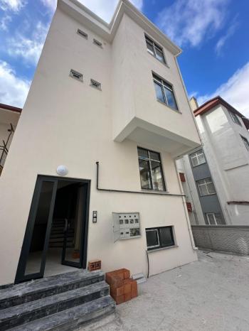 AFYON ÜÇOK EMLAKTAN ALİ İHSAN PAŞA MAH SATILIK 3+1 ARAKAT SIFIR LÜX DAİRE