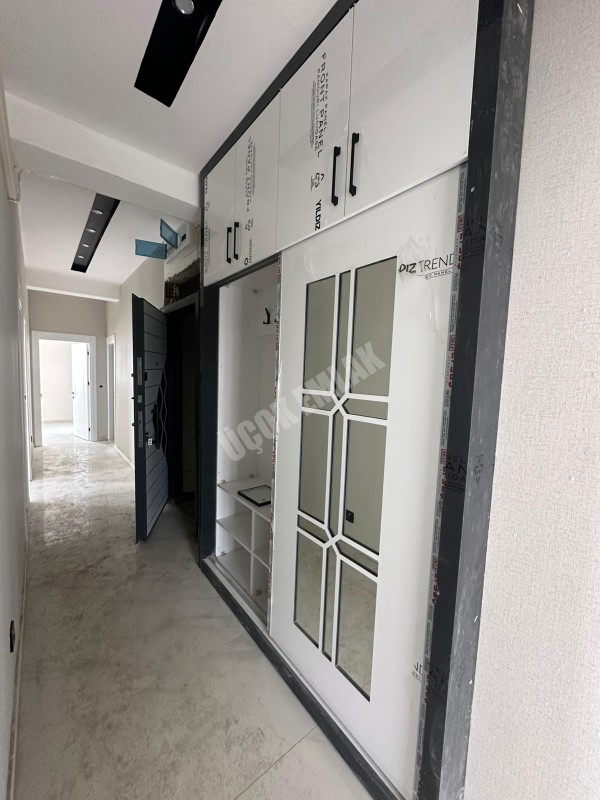 AFYON ÜÇOK EMLAKTAN ALİ İHSAN PAŞA MAH SATILIK 3+1 ARAKAT SIFIR LÜX DAİRE