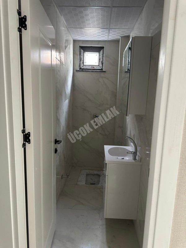 AFYON ÜÇOK EMLAKTAN ALİ İHSAN PAŞA MAH SATILIK 3+1 ARAKAT SIFIR LÜX DAİRE